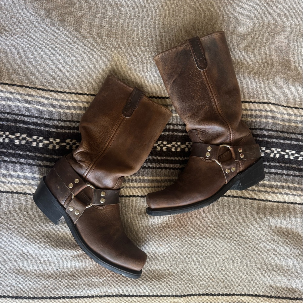 SOLD Double H Brown Cowboy Western Boots with Harness Details